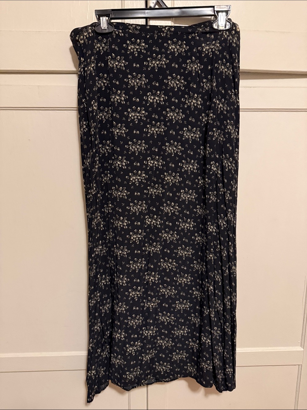 Vintage Kathy Ireland 90’s maxi skirt
